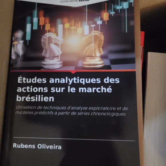 📚 Lot de 12 Livres random en Francais pour 30$ - Picture 5 of 6